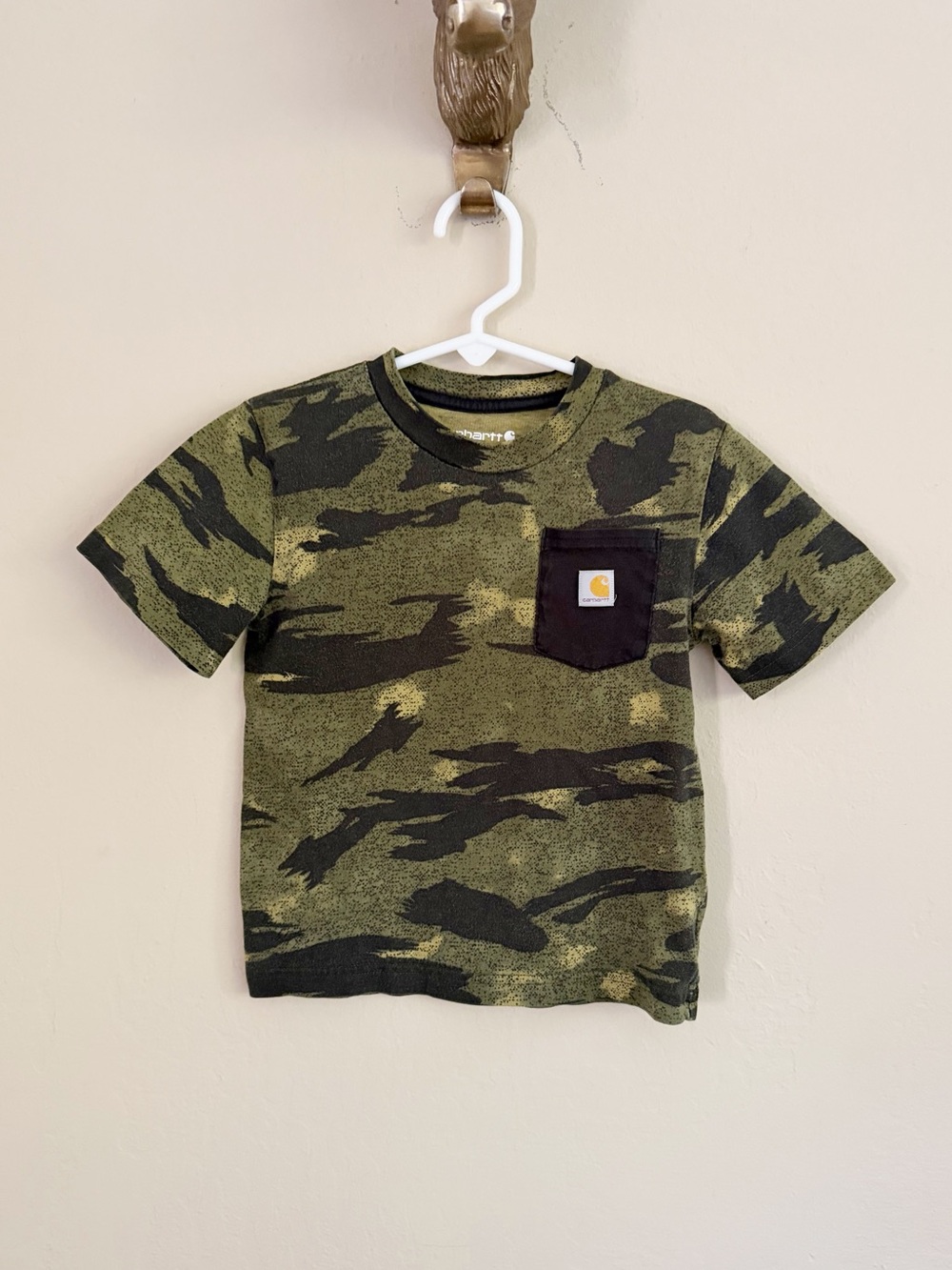 Carhartt Camouflage T-Shirt • 4T